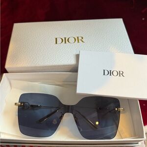 Christian Dior Chain M1U Sunglasses